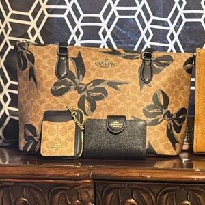 Coach sets& Micheal kors sets